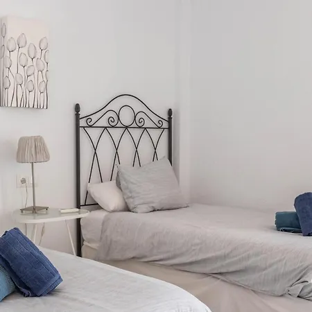Casa Verkath-playa Burriana Nerja